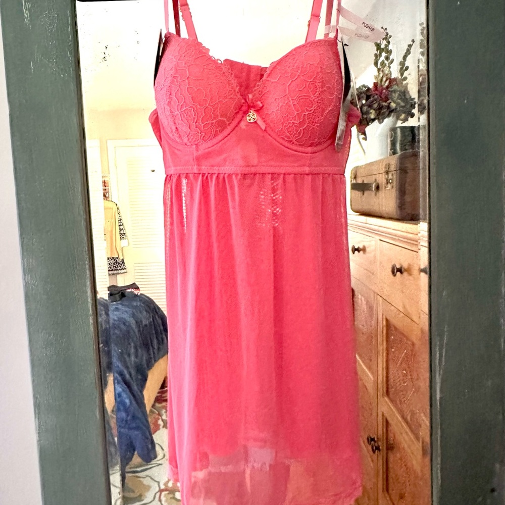 Daisy Fuentes Intimates Flirty Babydoll Set Shell Pink Sz S NWT